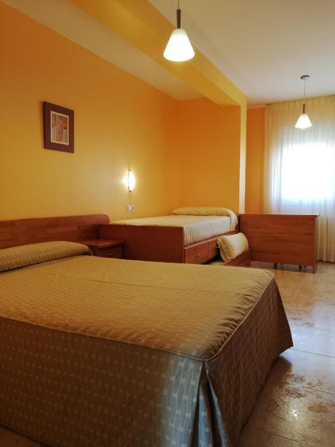 צה Hostal Pereirina מראה חיצוני תמונה