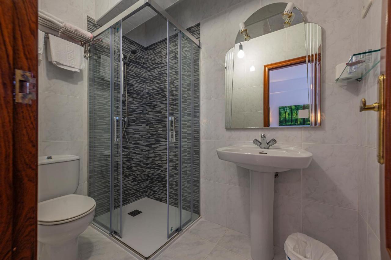 צה Hostal Pereirina מראה חיצוני תמונה