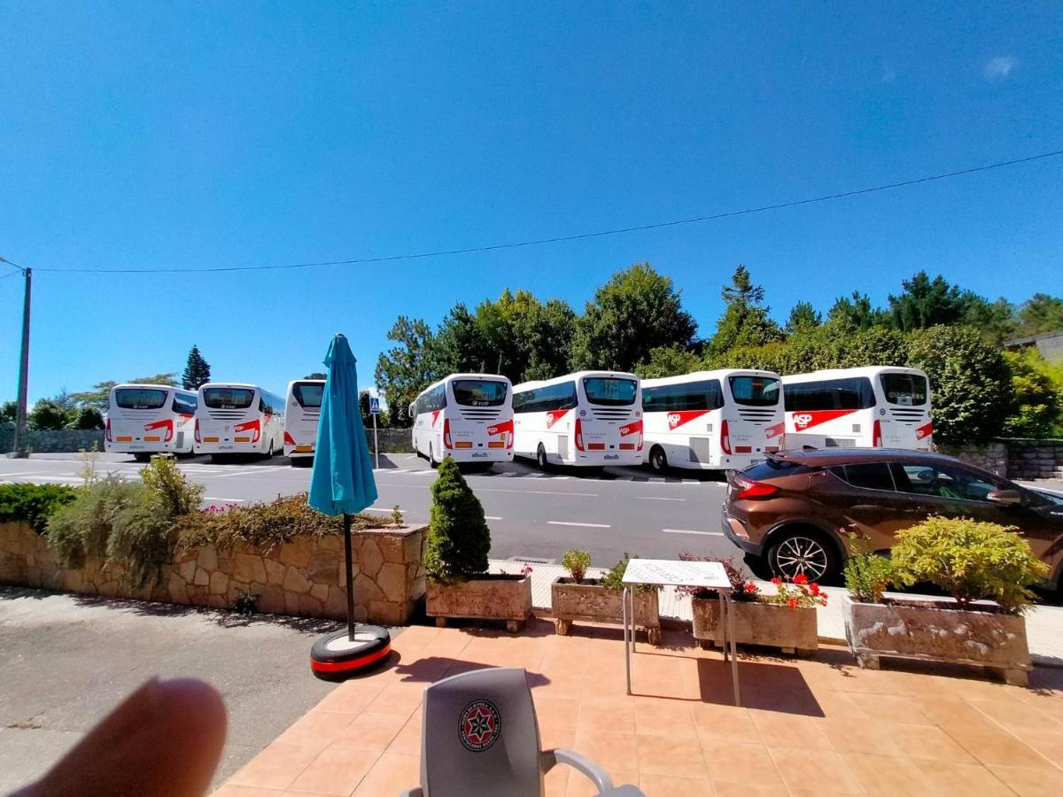 צה Hostal Pereirina מראה חיצוני תמונה