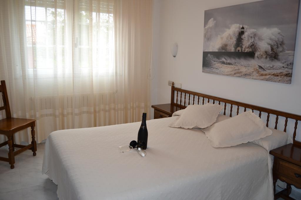 צה Hostal Pereirina מראה חיצוני תמונה