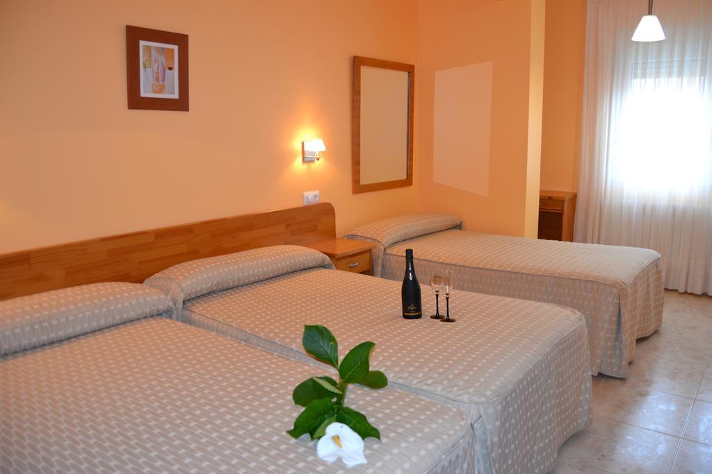 צה Hostal Pereirina מראה חיצוני תמונה