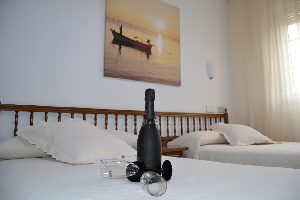 צה Hostal Pereirina מראה חיצוני תמונה