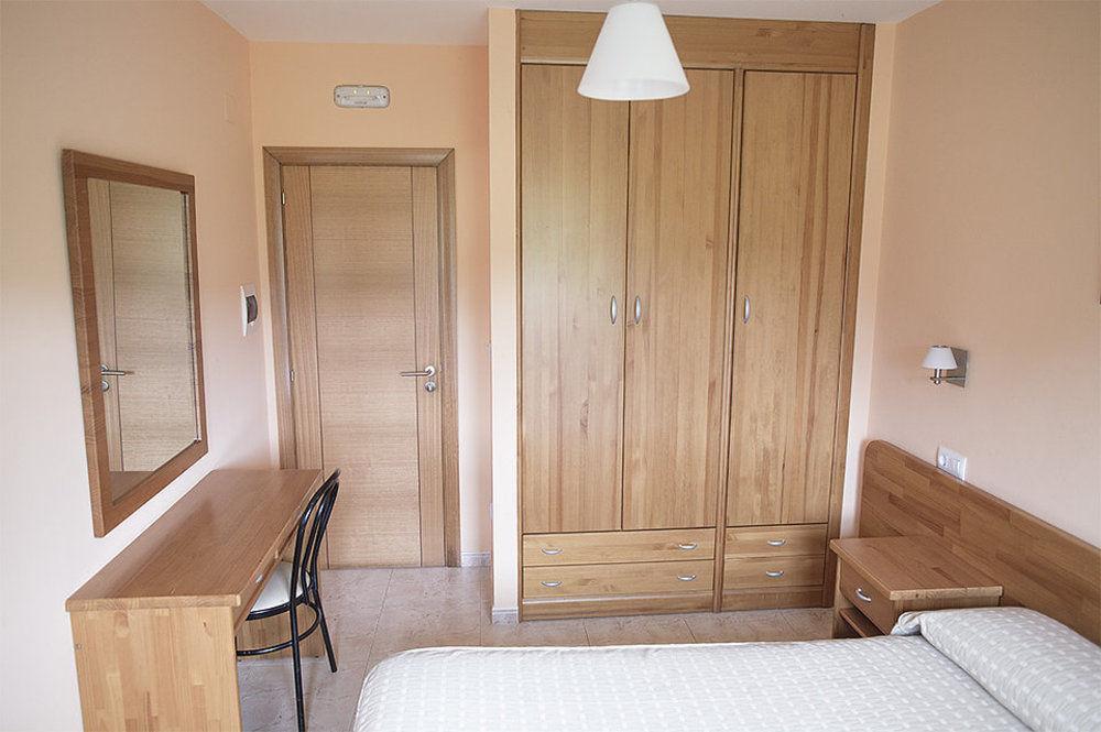 צה Hostal Pereirina מראה חיצוני תמונה
