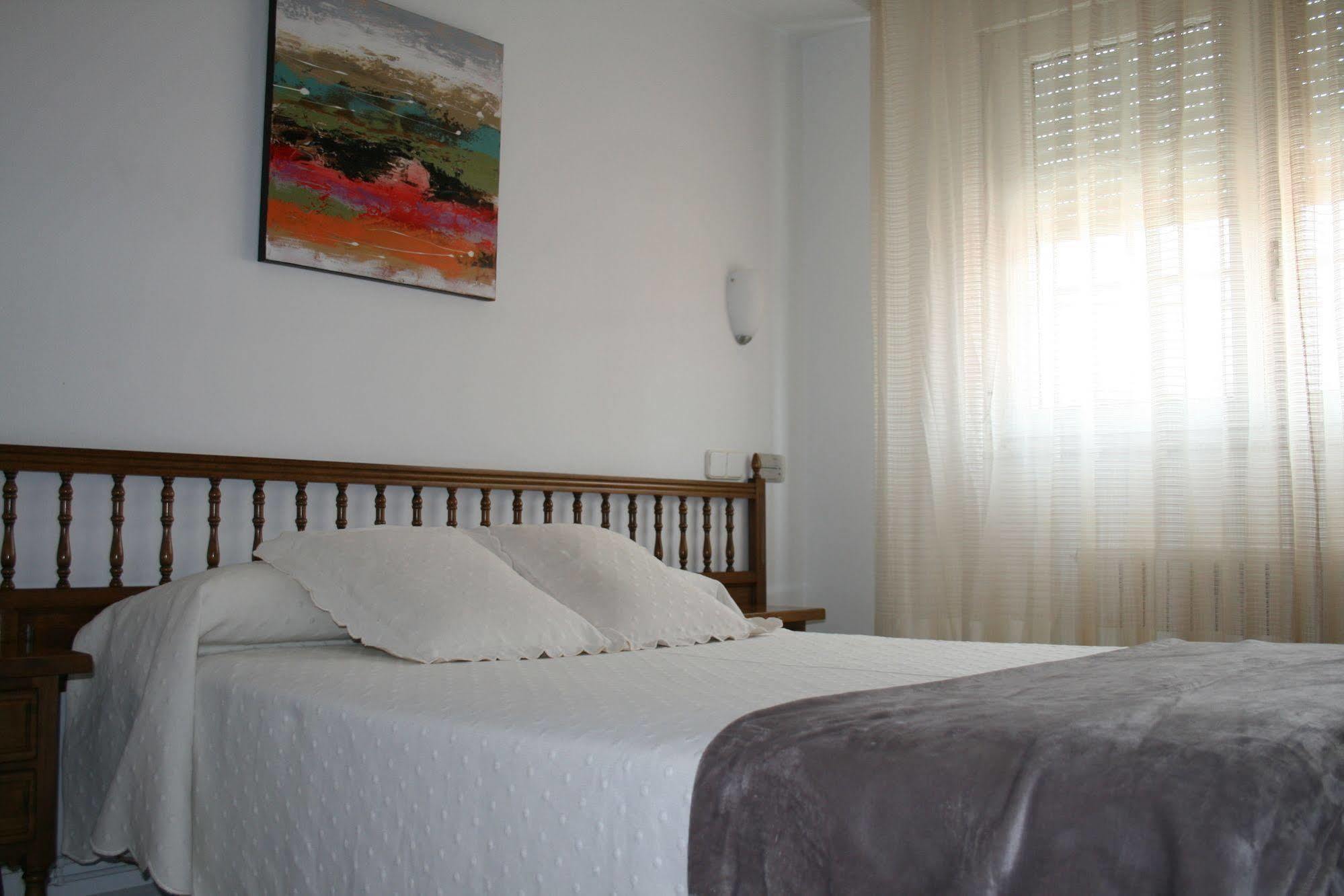 צה Hostal Pereirina מראה חיצוני תמונה